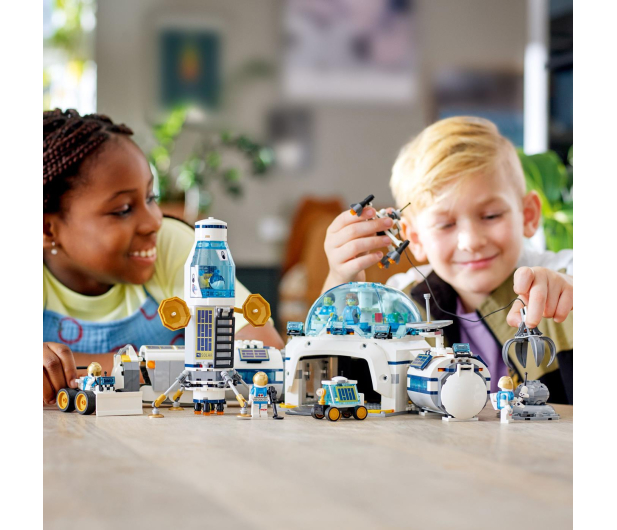 LEGO City 60350 Stacja badawcza na Księżycu - 1035634 - zdjęcie 2